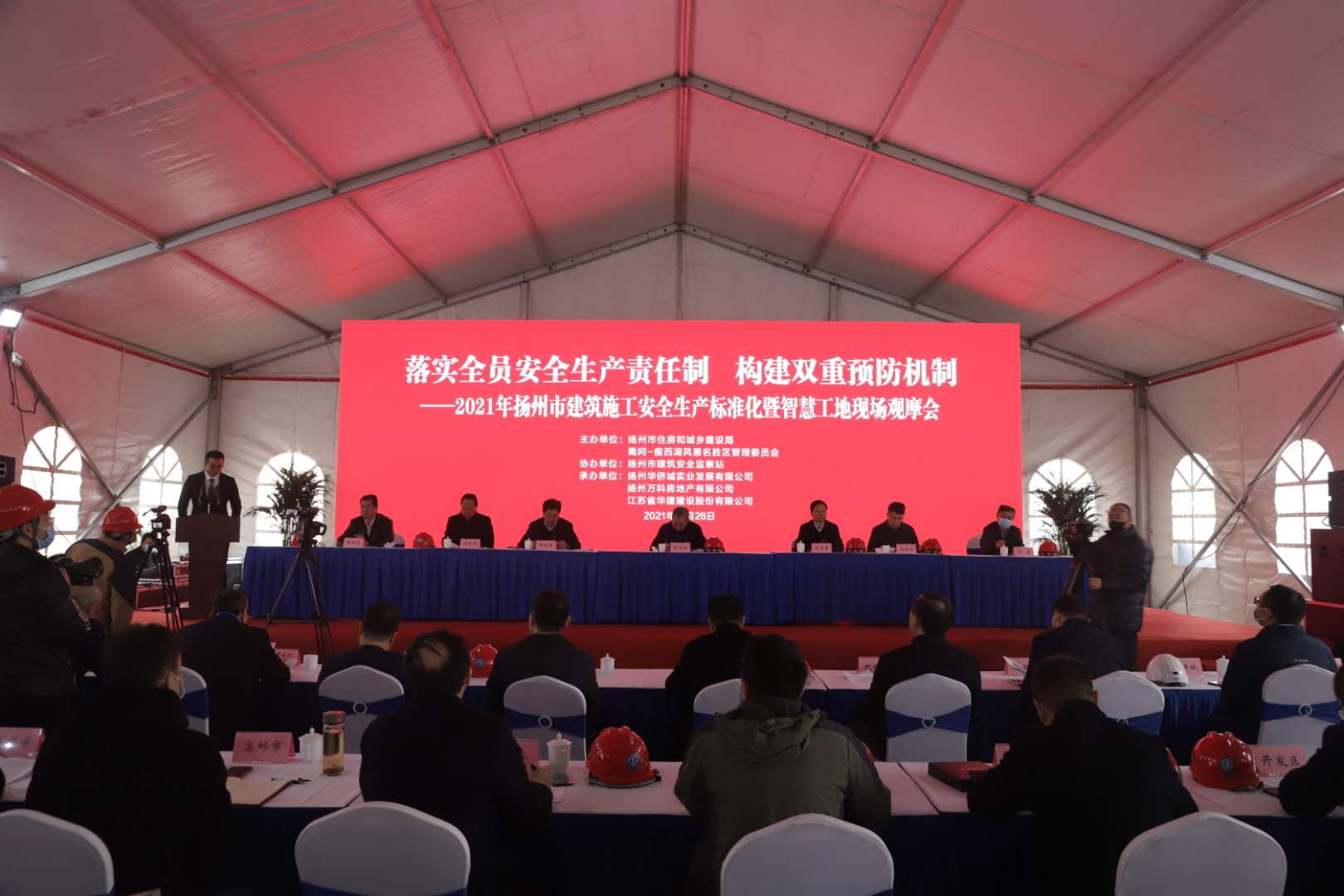 1637908987931256.jpg 350effb39f2efda484b093a727a8970.jpg